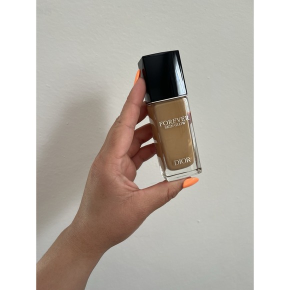 DIOR Forever Skin Glow Foundation SPF 15 In Shade 3W0 Warm Olive Light To Medium - Picture 1 of 8